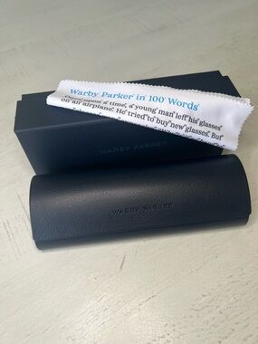 Warby Parker Navy Leather Eyeglass Case with Cleaning Cloth and Box